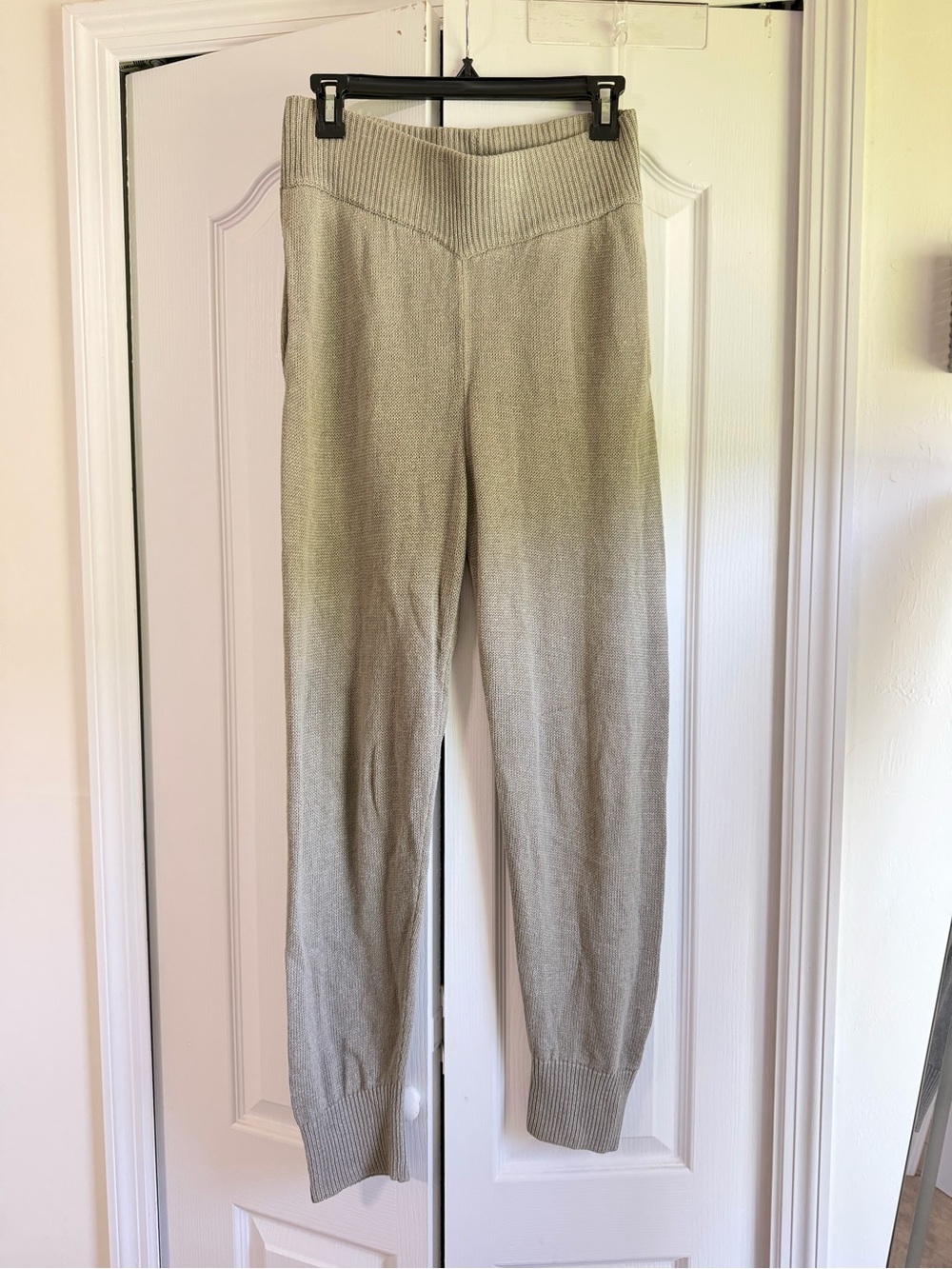 Zara Cozy High-Waist Knit Jogger Pants in Light Gray